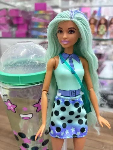 Barbie pop reveal verde 