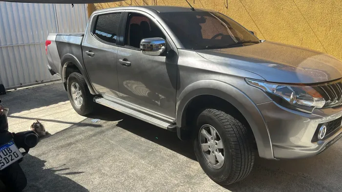 Mitsubishi L200 Triton Sport GLS 2.4 CD Diesel Aut. 2020