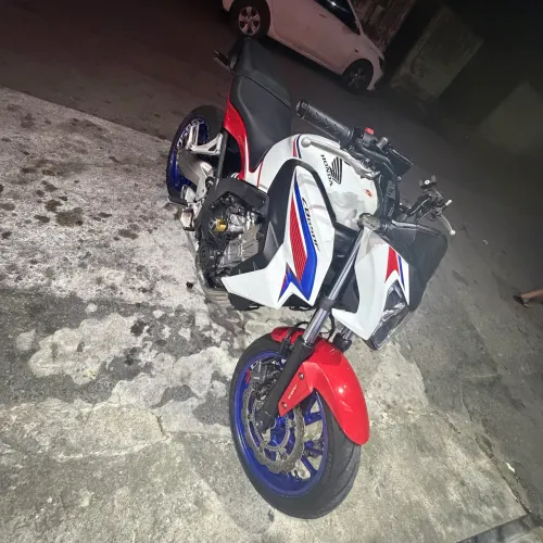 Honda cb650f 2015 , moto extra revisada !!