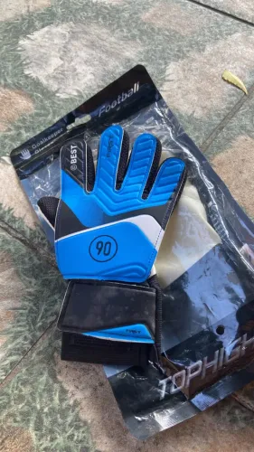 Luva de goleiro infantil