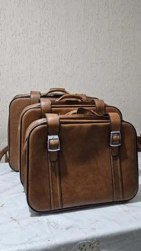 conjunto de 3 malas vintage,em couro sintético 