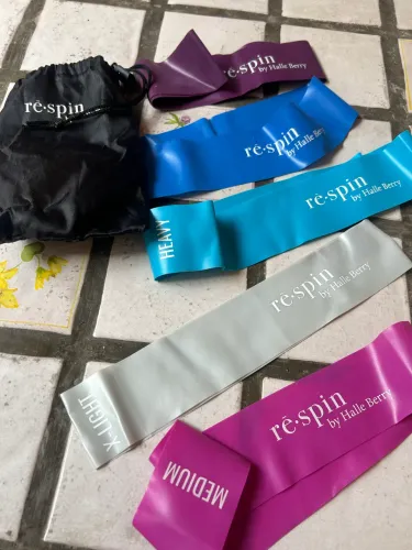faixas de resistência da coleção r?spin by Halle Berry 