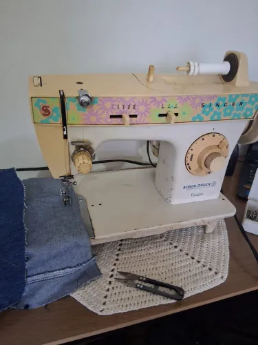 Maquina de costura singer 268