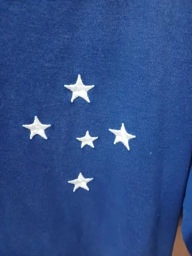 Vendo camisa rara do cruzeiro. Para colecionador estrelas bordadas e número de tecido
