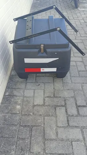 BAU 80L - COMPLETO + SUPORTE DE CORRER