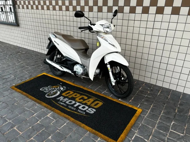 Vendo ou troco por Moto Honda Biz 125 2021 Extra c/ 2026 Tudo PG