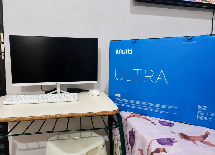 Computador all in one ub830