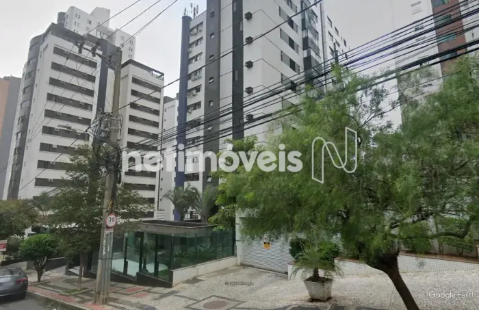 Apartamento de 4 quartos à venda no Belvedere próximo ao BH Shopping.