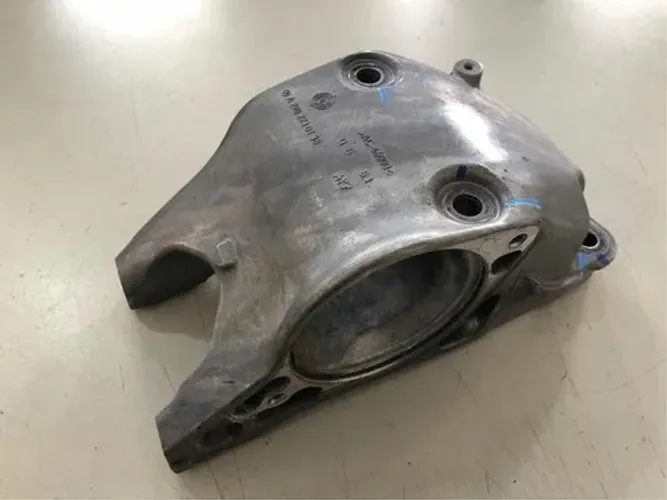 Suporte Da Homocinetica Mercedes Gla200 1.6 Turbo 2018 9832