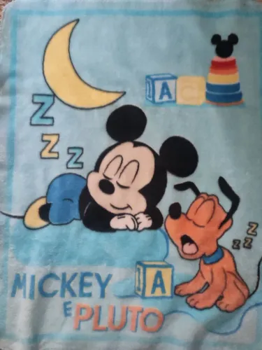 Cobertor de bebê Mickey Jolitex encorpado e bem quentinho 