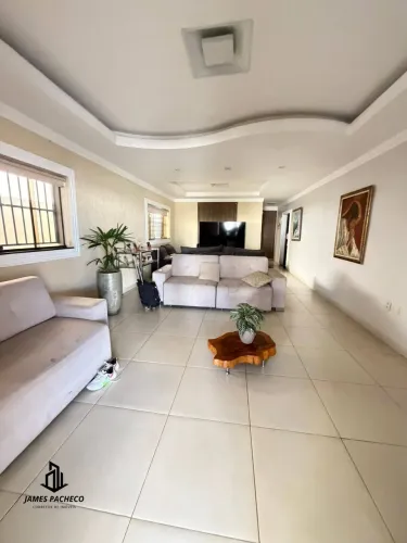 Casa- 4 quartos, 2 suítes, 300m²- Setor Coimbra, Goiânia GO
