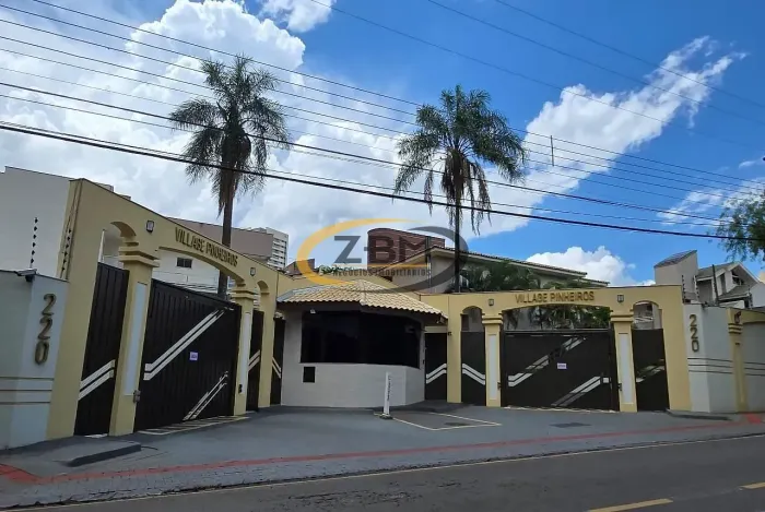 Sobrado no Condomínio Village Pinheiros para venda, 03 quartos (01 suíte), Piscina, Armári