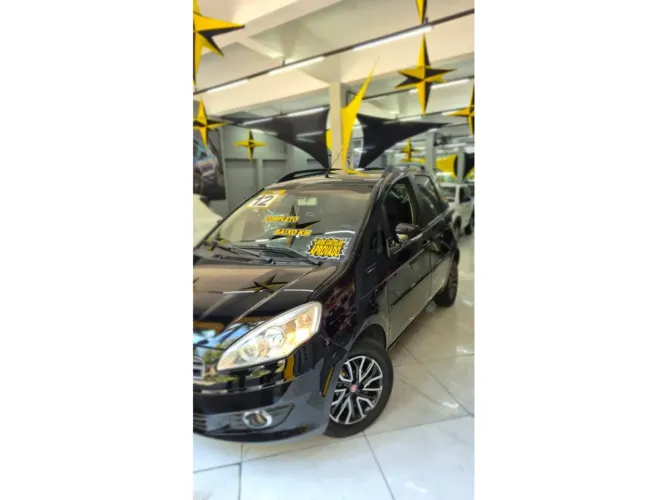 Fiat Idea Attractive 1.4 Fire Flex 8V 5P 2012