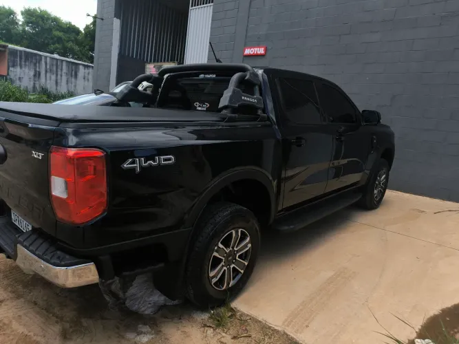 Ford Ranger XLT 3.0 V6 4X4 CD TB Die. Aut. 2024