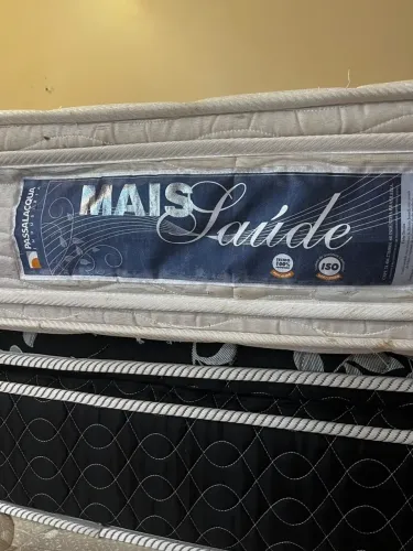 Colchão de mola e base box solteiro
