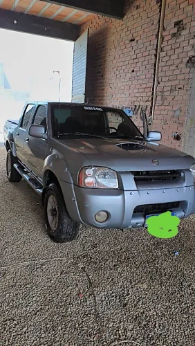 Nissan Frontier Se/se Strik/one CD 4X4 2.8 Dies 2003