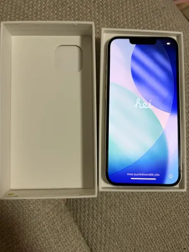 Iphone 13 - perfeito estado na caixa original