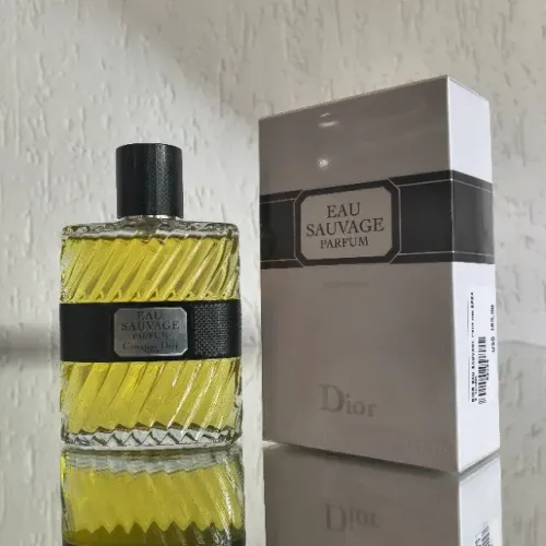 Perfume Christian Dior Eau Sauvage Parfum 100ml