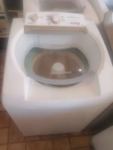 Vendo essa máquina Brastemp 11 kg funcionando perfeitamente faço entrega