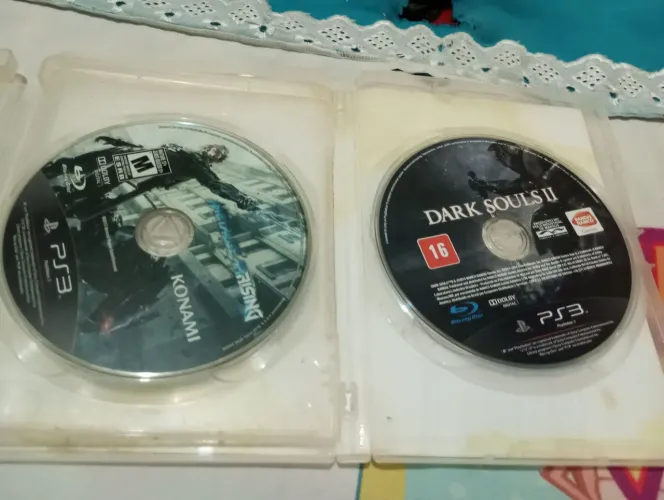 Dark Souls 2 e MetalGear Rising Revenge