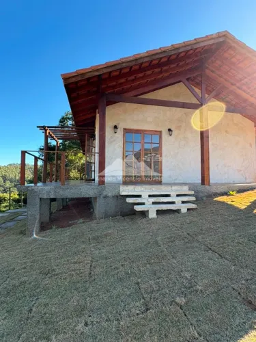Belíssima Chácara de 750m2 com casa entregue pronta!! Delfim Moreira MG