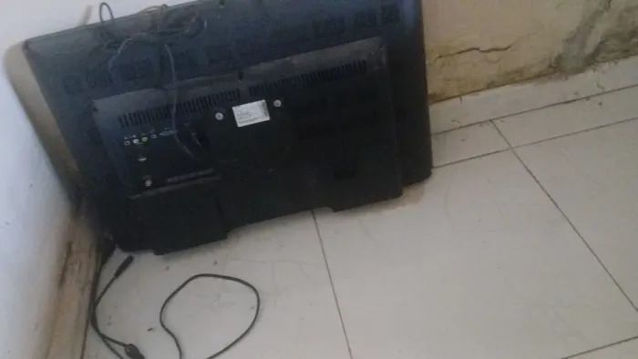 Tv Led 29 polegada com defeito