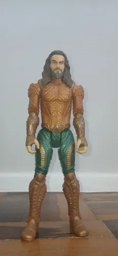 Bonecos da Marvel e DC Comics