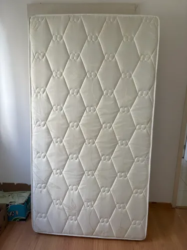 Colchão Orthocrin Viúva + Cama Madeira