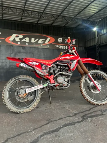 HONDA CRF 230F - ANO 2018 | R$ 15.200