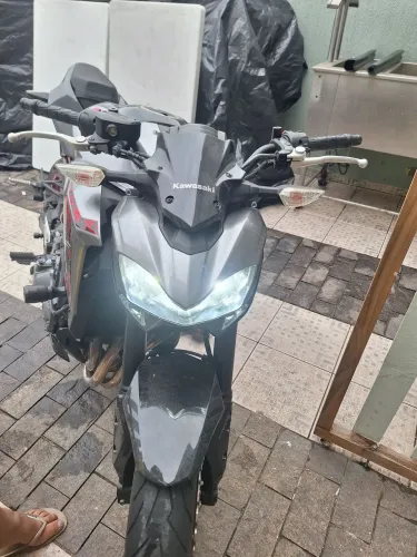 Kawasaki Z900
