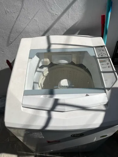 Máquina de lavar roupa 