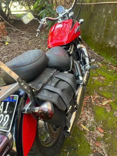 Honda Shadow 1100 placa preta raridade