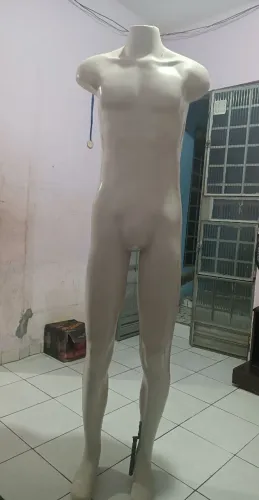 Vendo manequim masculino