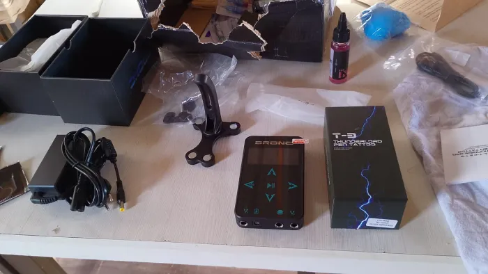 Vendo máquina de tatuagem thunderlord t3