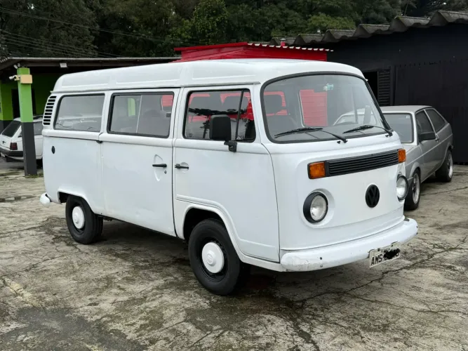 Volkswagen Kombi Standard/ Luxo/ Serie Prata 2005