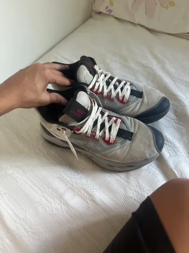 basqueteira Skechers
