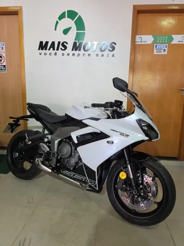 Triumph Daytona 660 2025 !!!