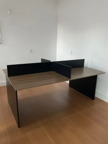 Mesa de Escritório Grande - Semi Nova