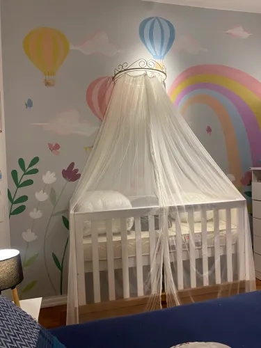 Vendo dossel com mosquiteiro de tule .