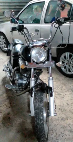 MOTO VBLADE 250