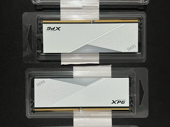 RAM DDR5 32Gb 2x16Gb 7200MHz XPG Lancer Blade usadas
