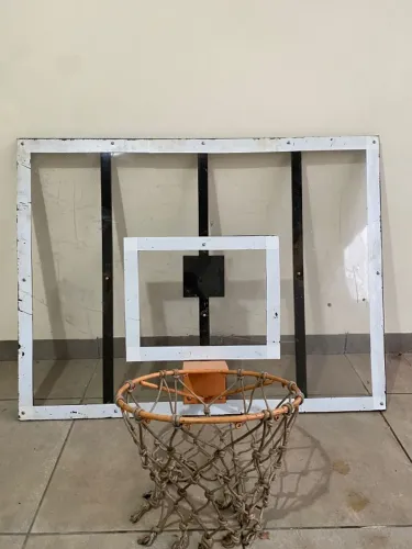 Cesta de basquete de acrilico completa