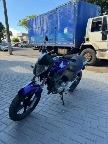 HONDA CB 300 R 2011
