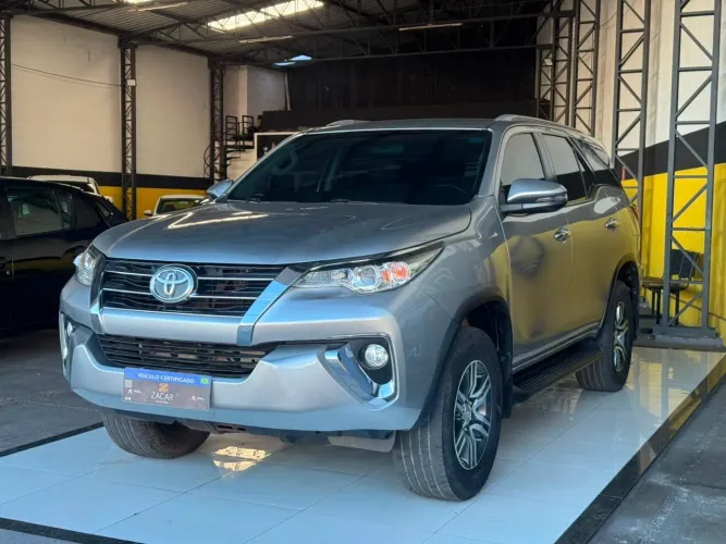 Toyota Hilux SW4 SRV 4X2 2.7 Flex 16V Aut. 2019