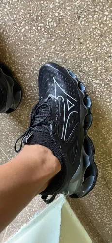Mizuno Wave Prophecy 14