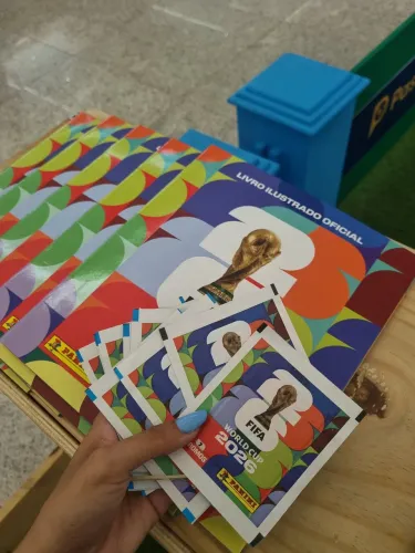 Envelope Figurinha pacote 100 unidades + 1 Álbum