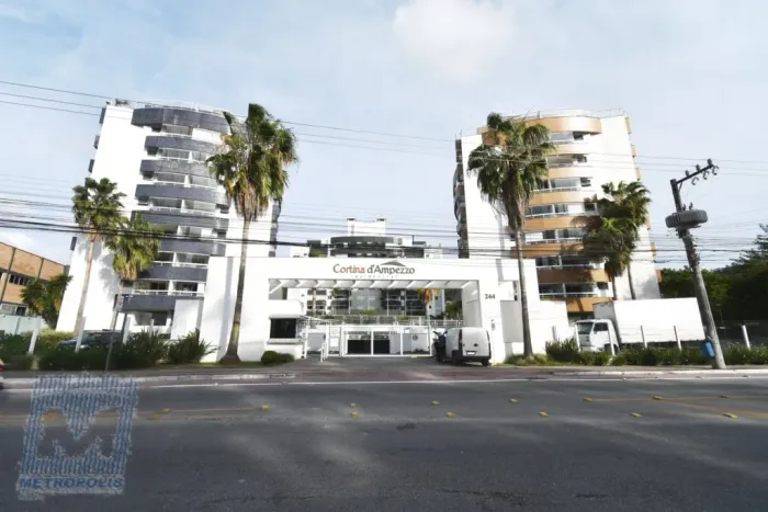 Apartamento com 2 quartos para alugar por R$ 3900.00, 76.28 m2 - MONTE VERDE - FLORIANOPOL