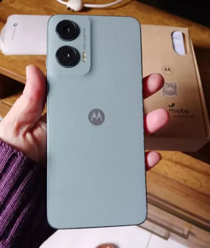 Motorola Moto G35 5G 256gb IA NFC E MESES DE USO