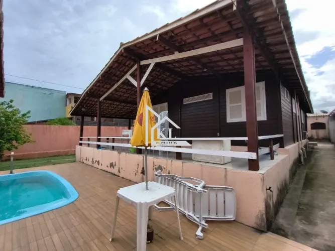 Casa térrea com piscina e anexo com suítes na Praia de Cotovelo