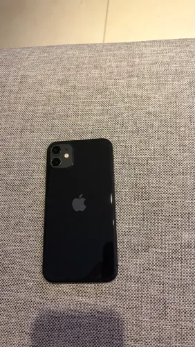 iPhone 11 - 128gb